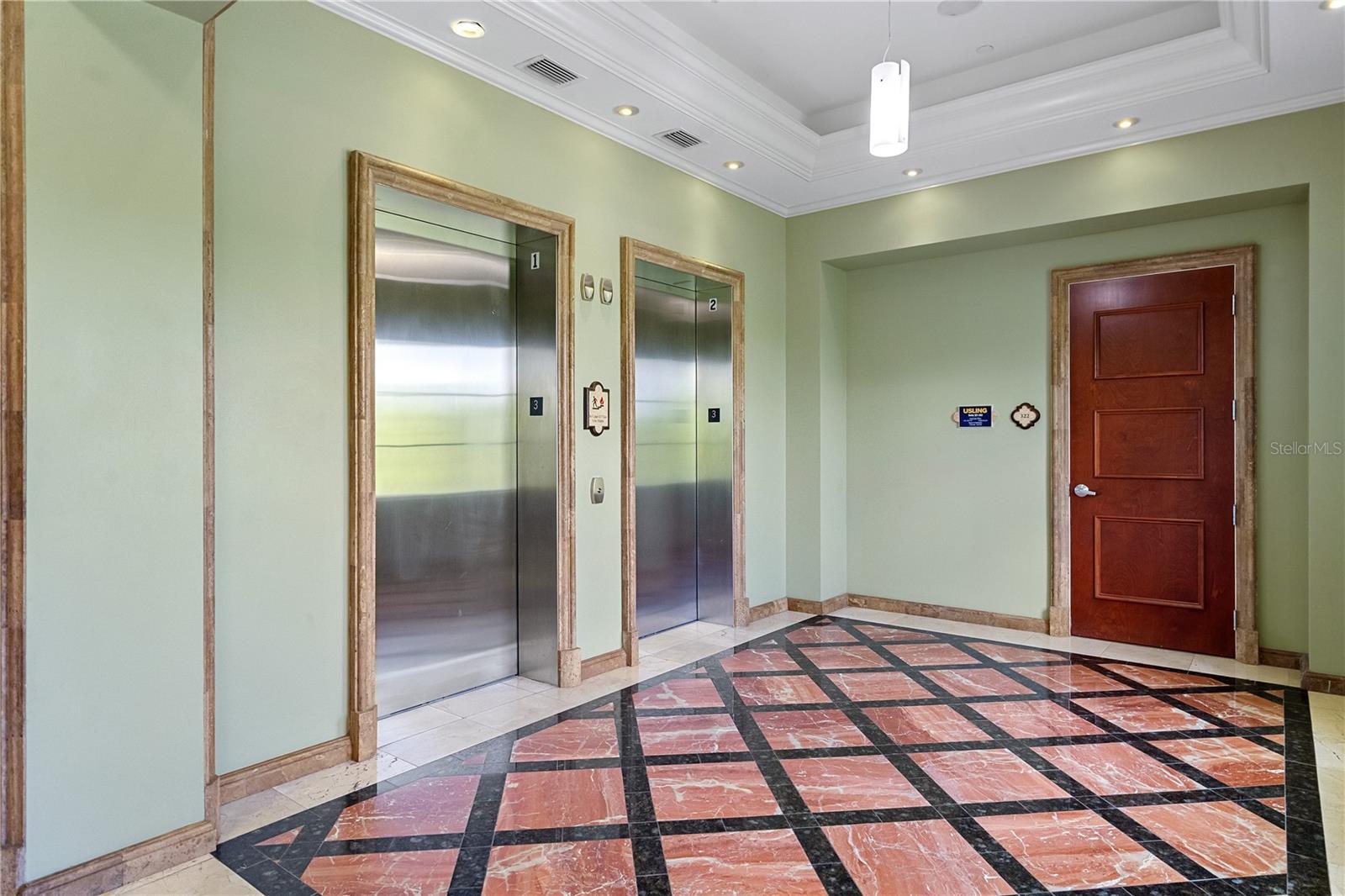 7065 WESTPOINTE BLVD #301, ORLANDO, FL, 32835