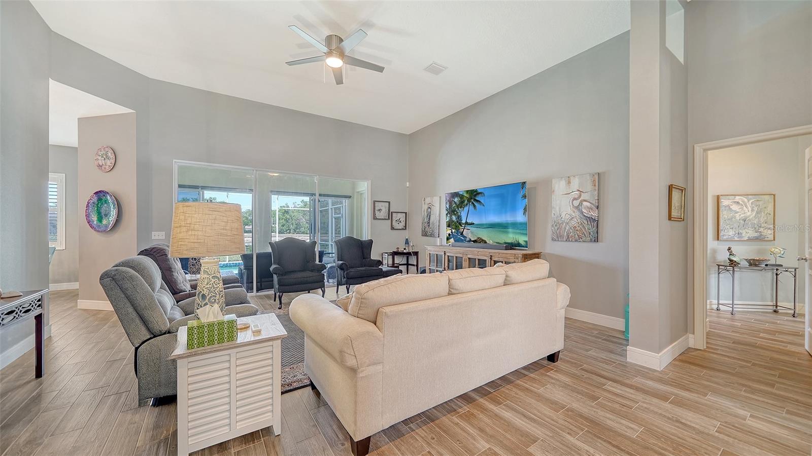 6105 WINCHESTER PL, SARASOTA, FL, 34243