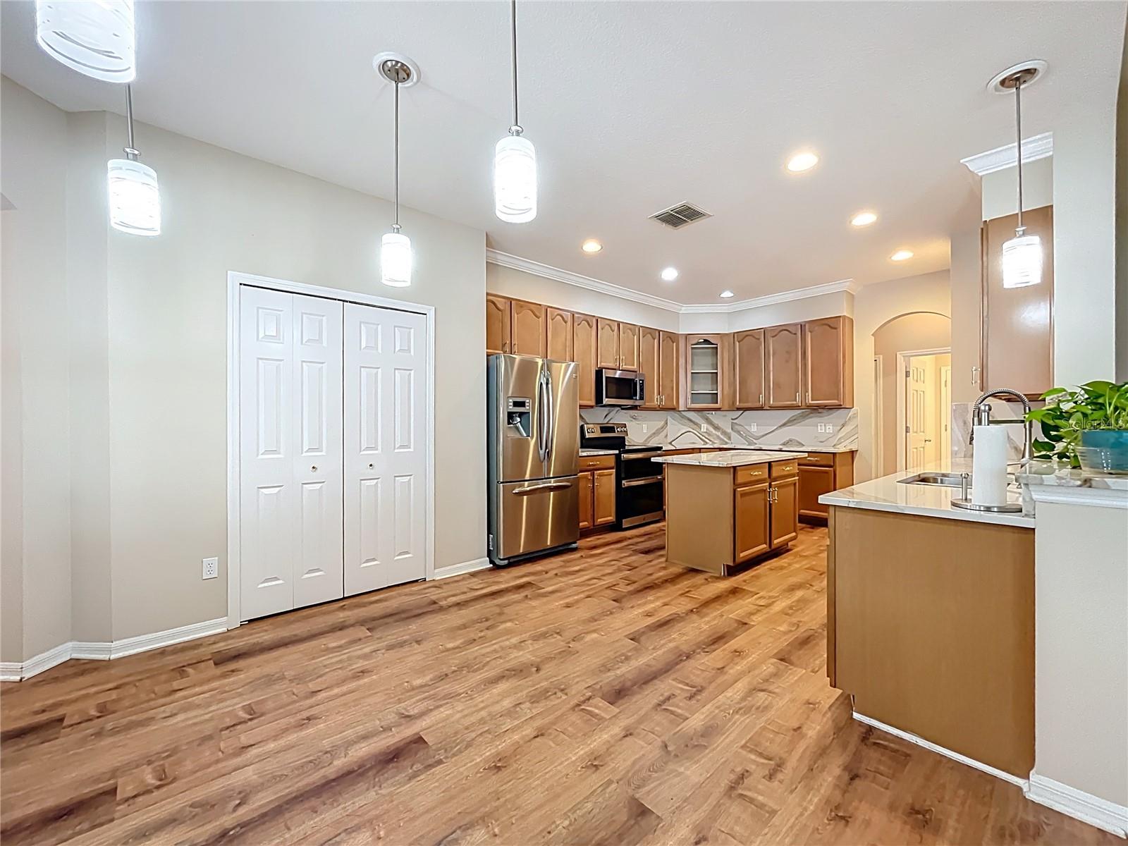 2376 HOME AGAIN RD, APOPKA, FL, 32712