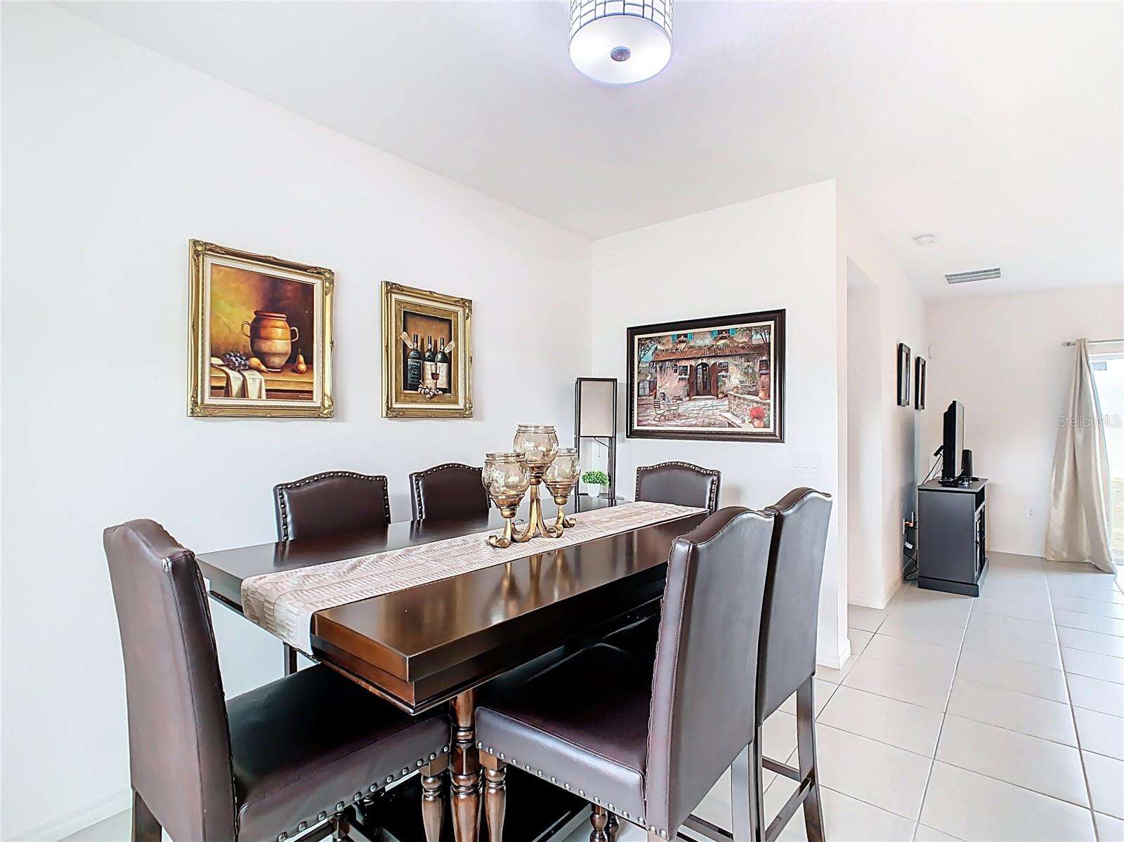 332 BLUE LAKE CIR, KISSIMMEE, FL, 34758