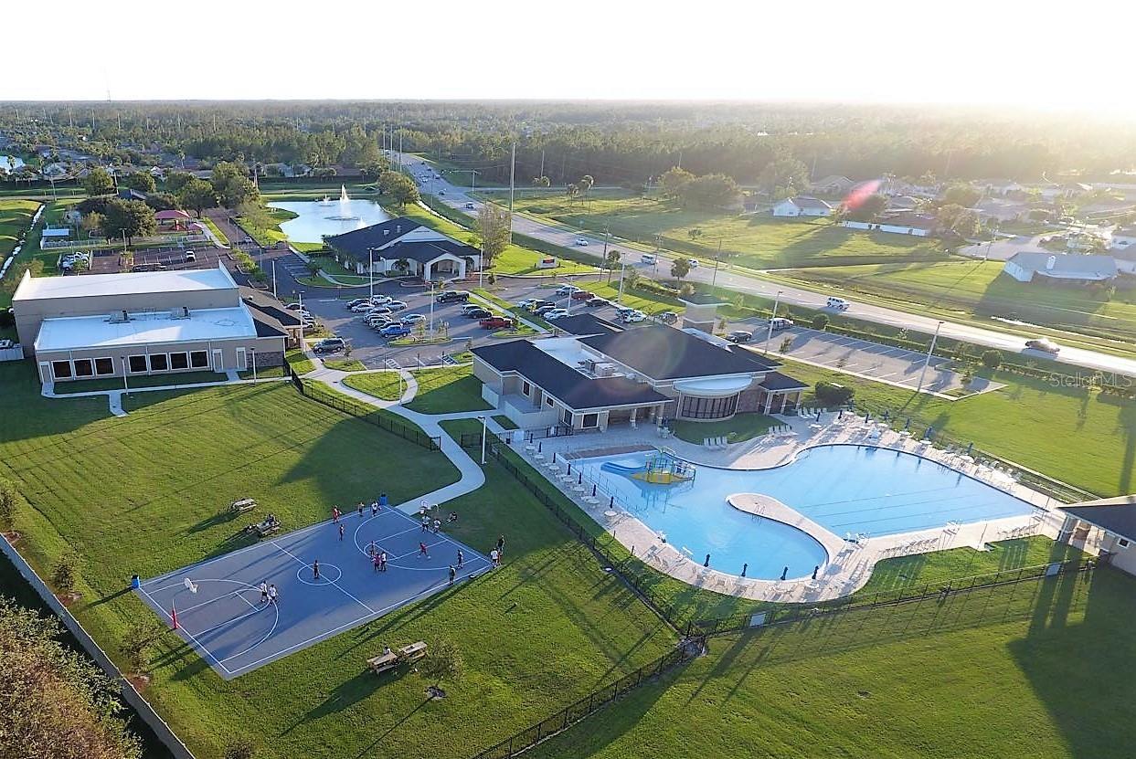 332 BLUE LAKE CIR, KISSIMMEE, FL, 34758