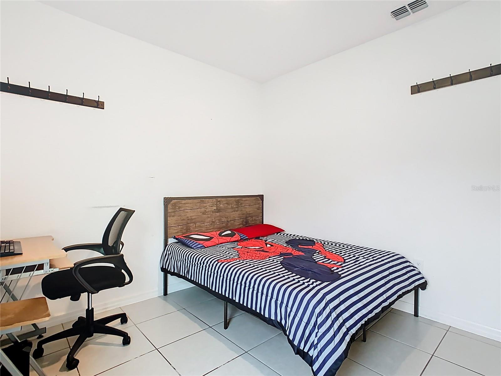 332 BLUE LAKE CIR, KISSIMMEE, FL, 34758