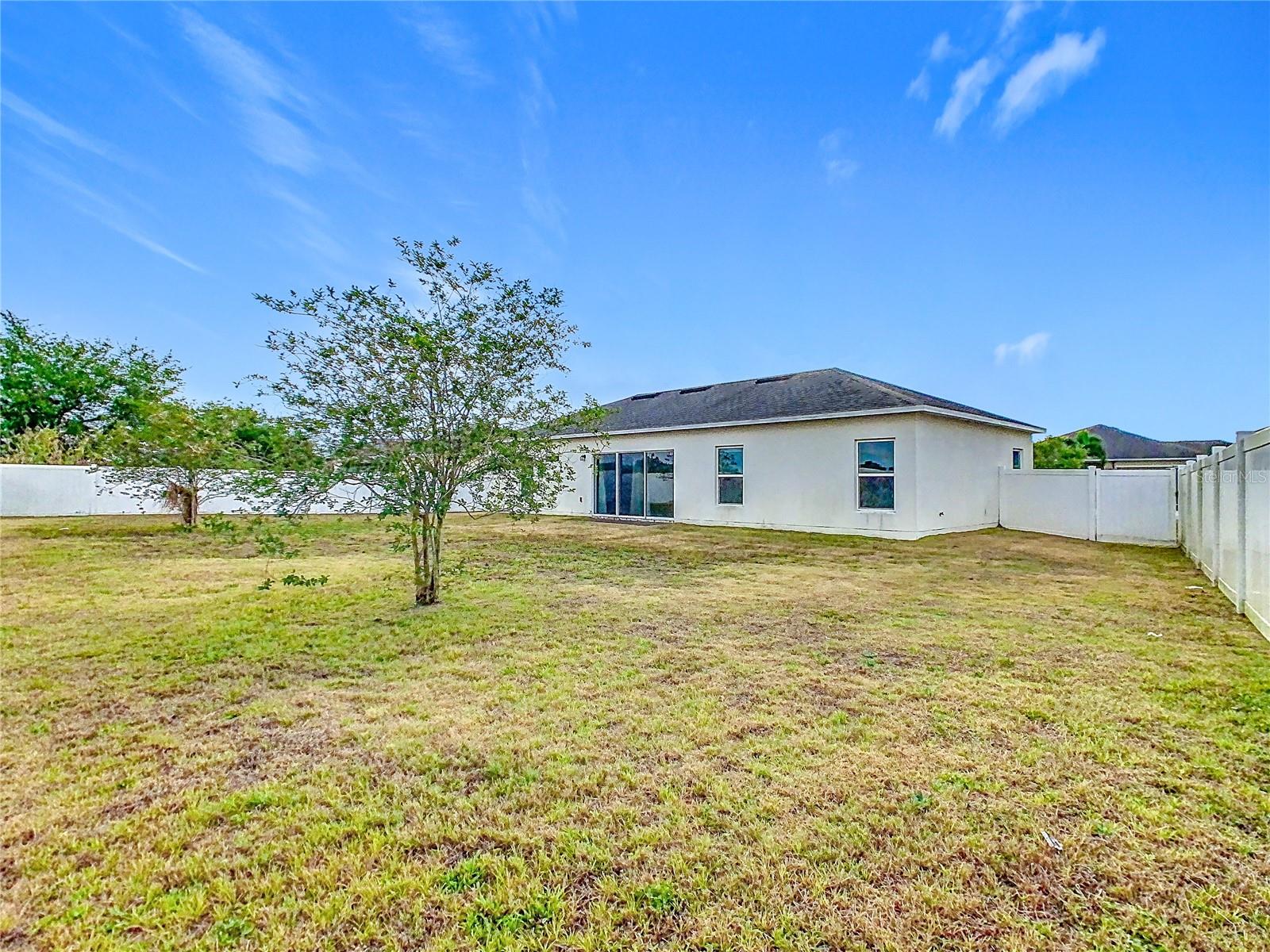 332 BLUE LAKE CIR, KISSIMMEE, FL, 34758