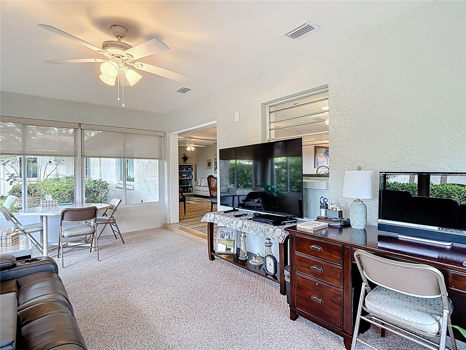 2011 HALIDOM WAY #0, SUN CITY CENTER, FL, 33573