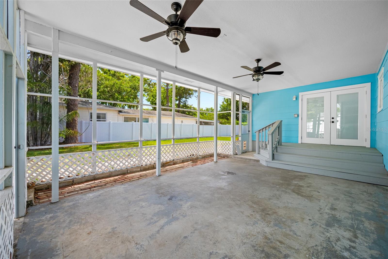 255 37TH ST N, ST PETERSBURG, FL, 33713