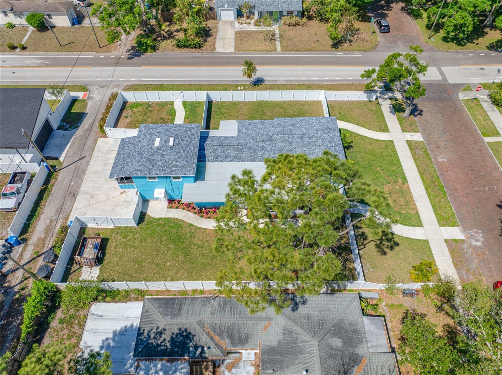 255 37TH ST N, ST PETERSBURG, FL, 33713