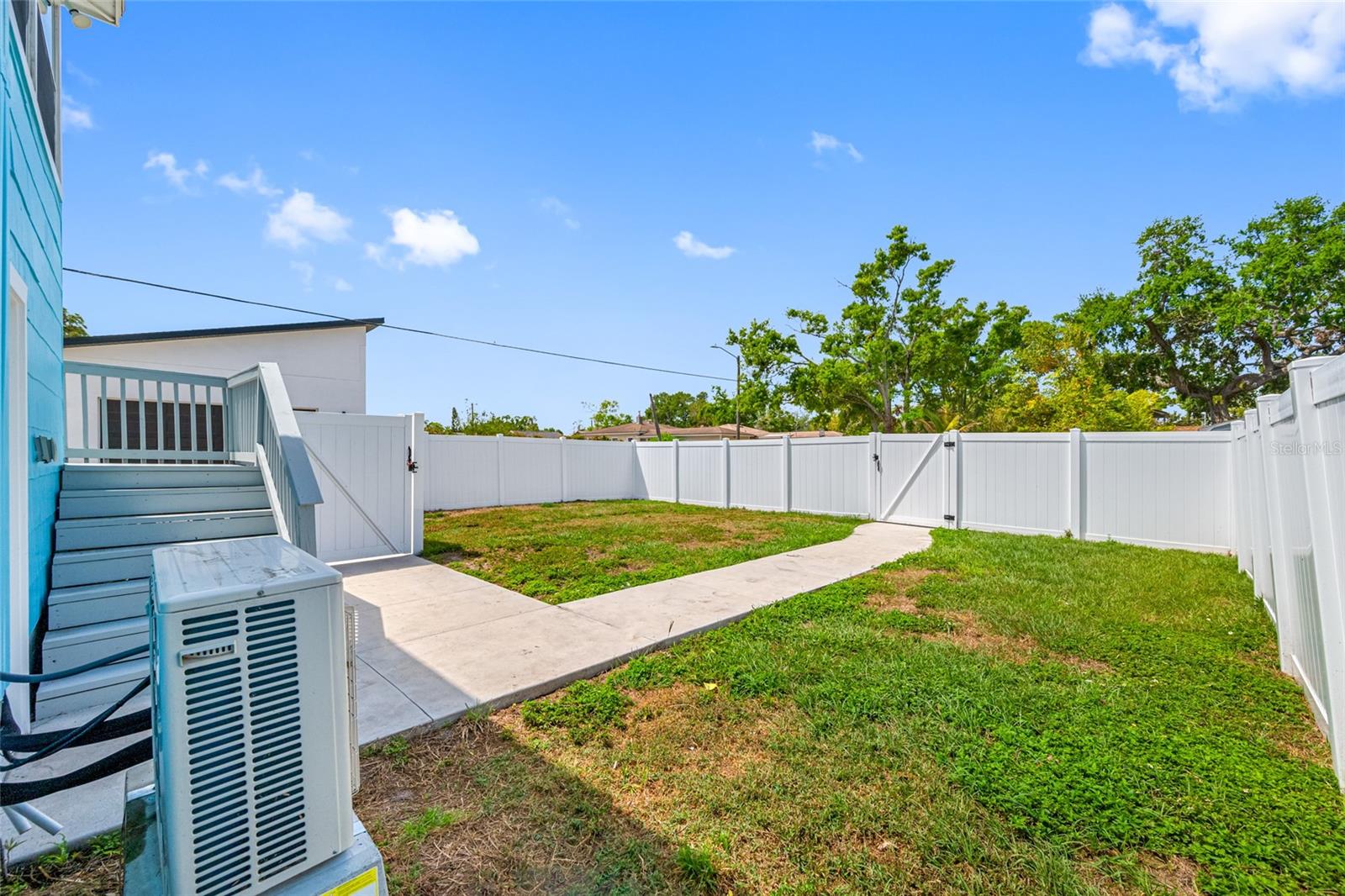 255 37TH ST N, ST PETERSBURG, FL, 33713