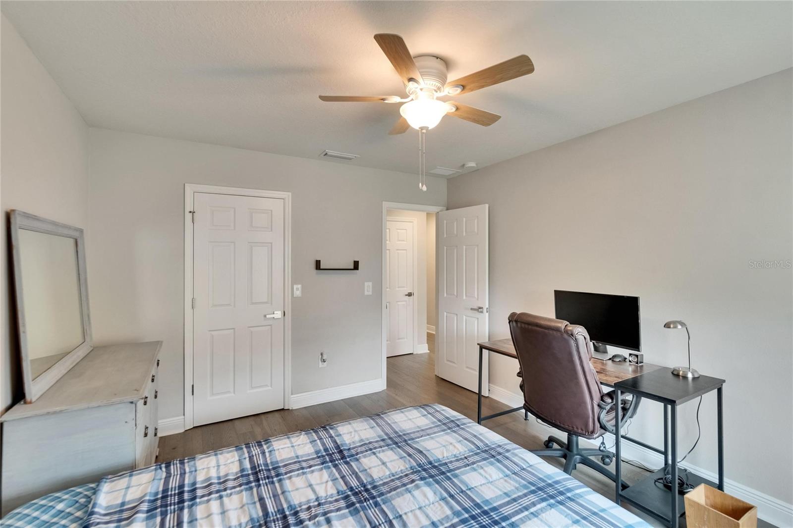 2117 LAKE WATERS PL, LUTZ, FL, 33558