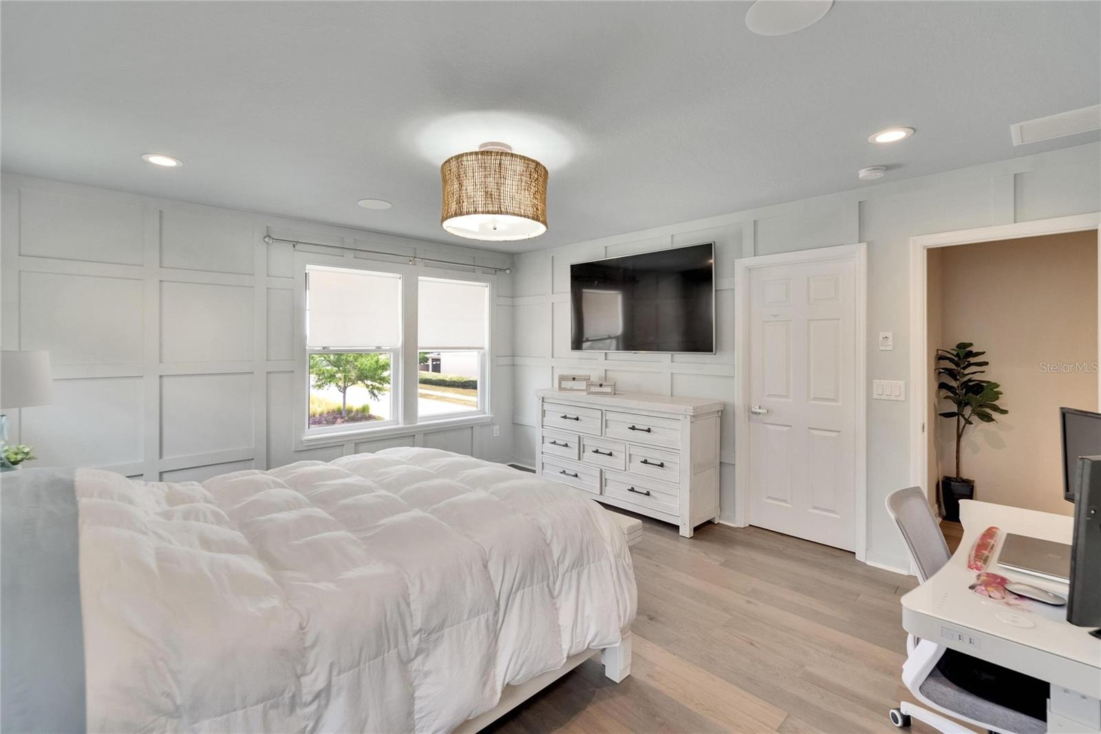 2117 LAKE WATERS PL, LUTZ, FL, 33558