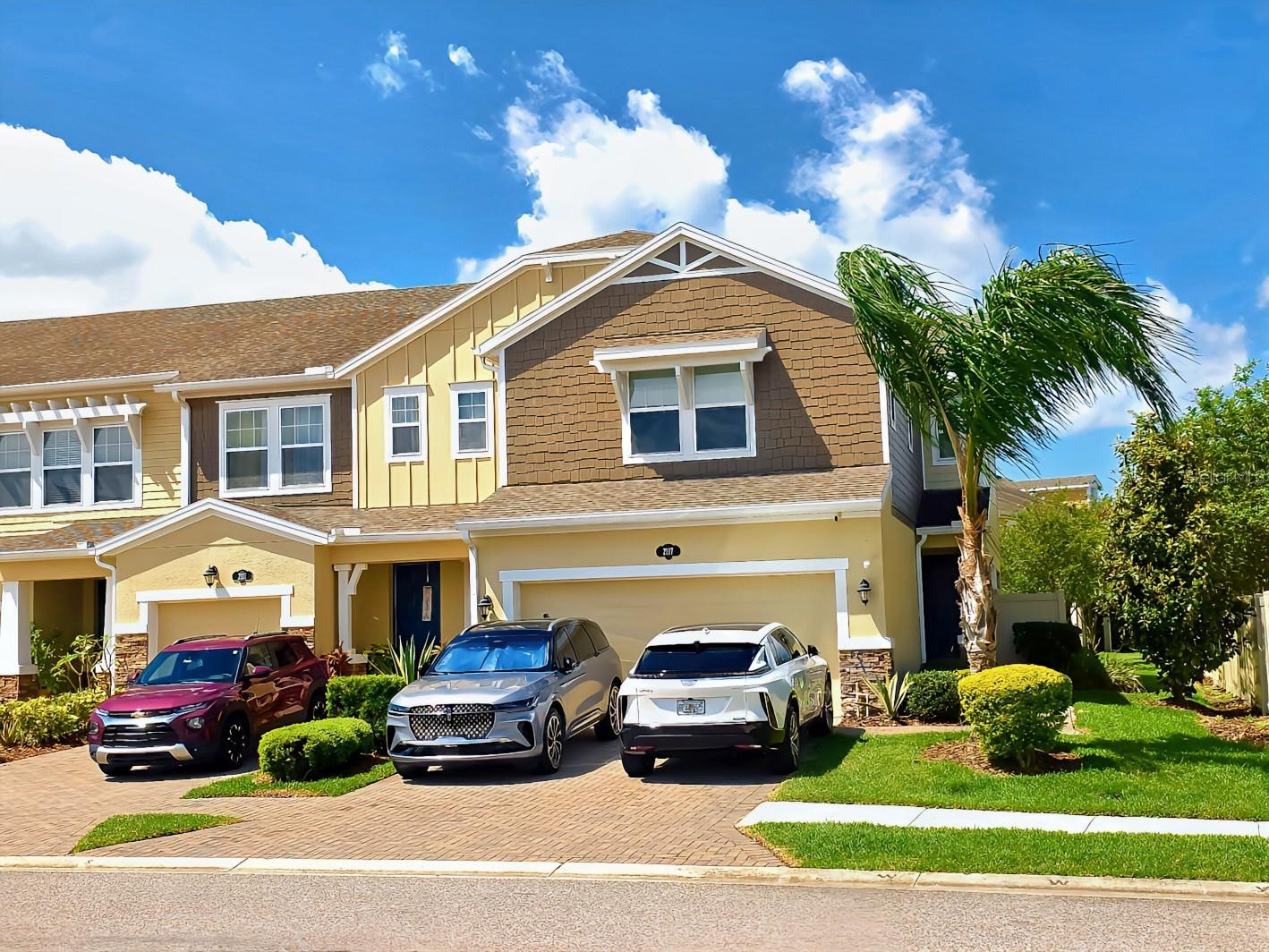 2117 LAKE WATERS PL, LUTZ, FL, 33558
