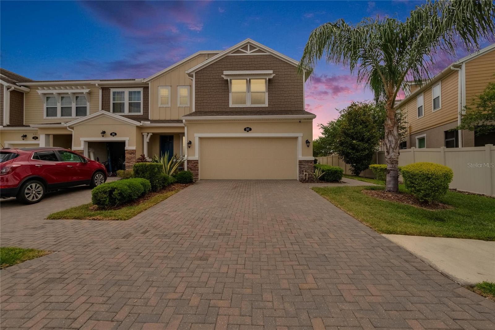 2117 LAKE WATERS PL, LUTZ, FL, 33558