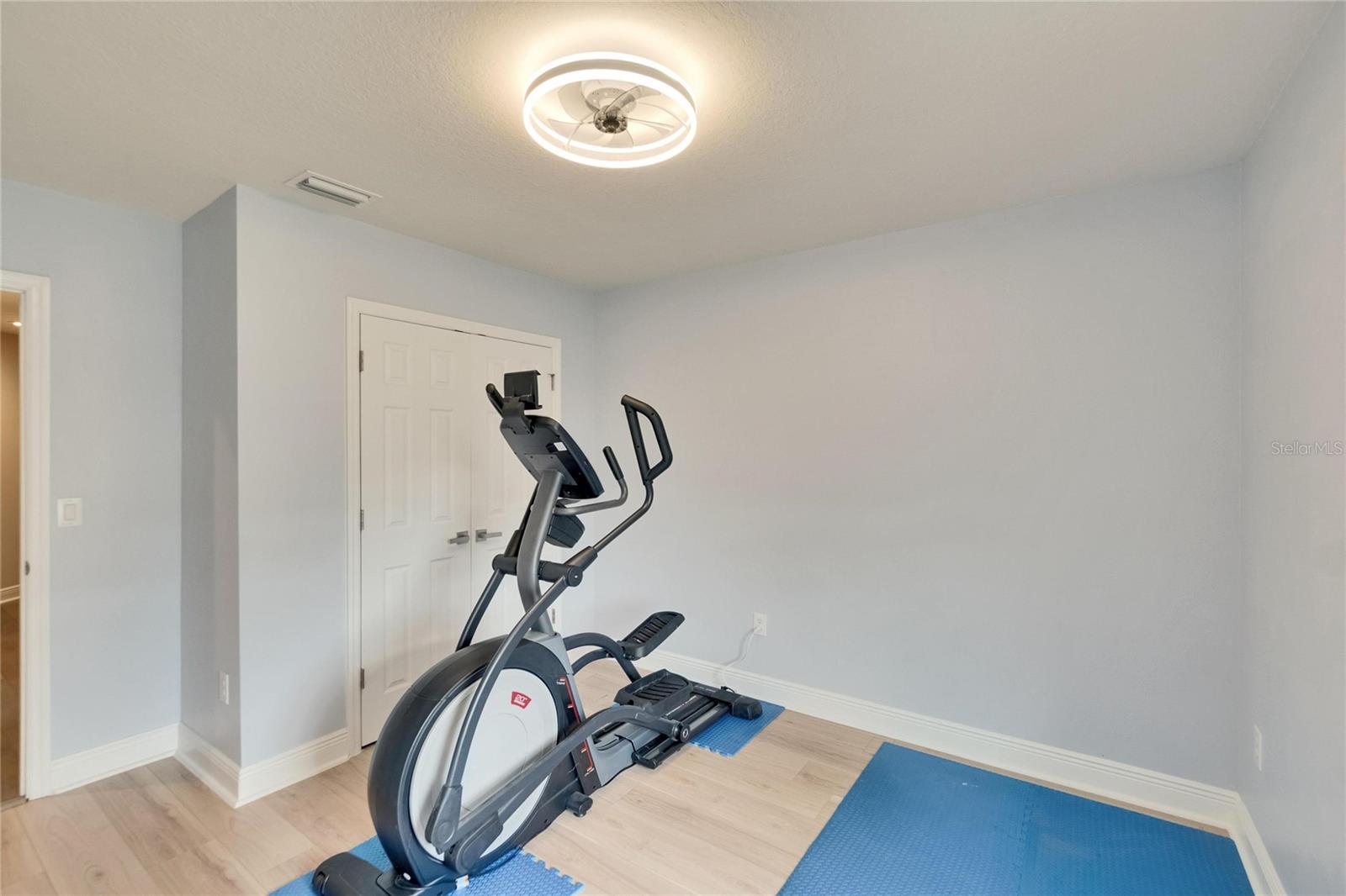 2117 LAKE WATERS PL, LUTZ, FL, 33558