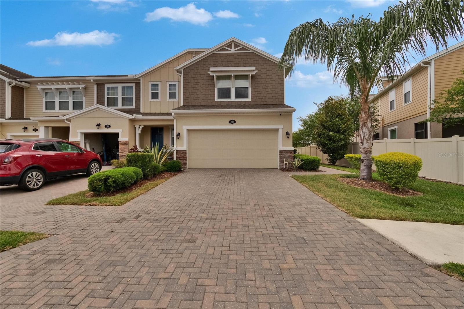 2117 LAKE WATERS PL, LUTZ, FL, 33558
