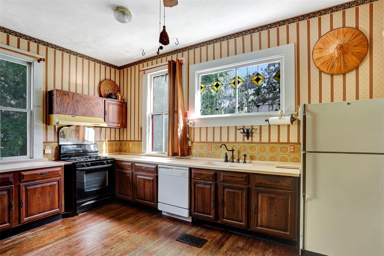 417 NE 4TH AVENUE, GAINESVILLE, FL, 32601
