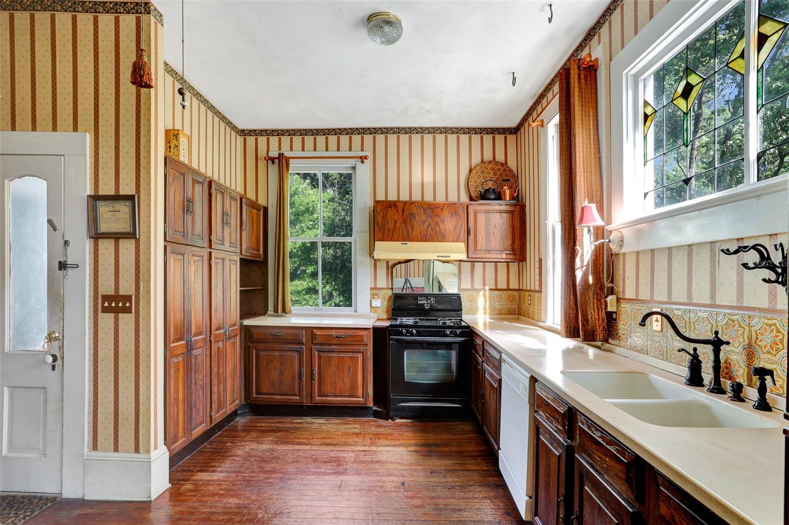 417 NE 4TH AVENUE, GAINESVILLE, FL, 32601