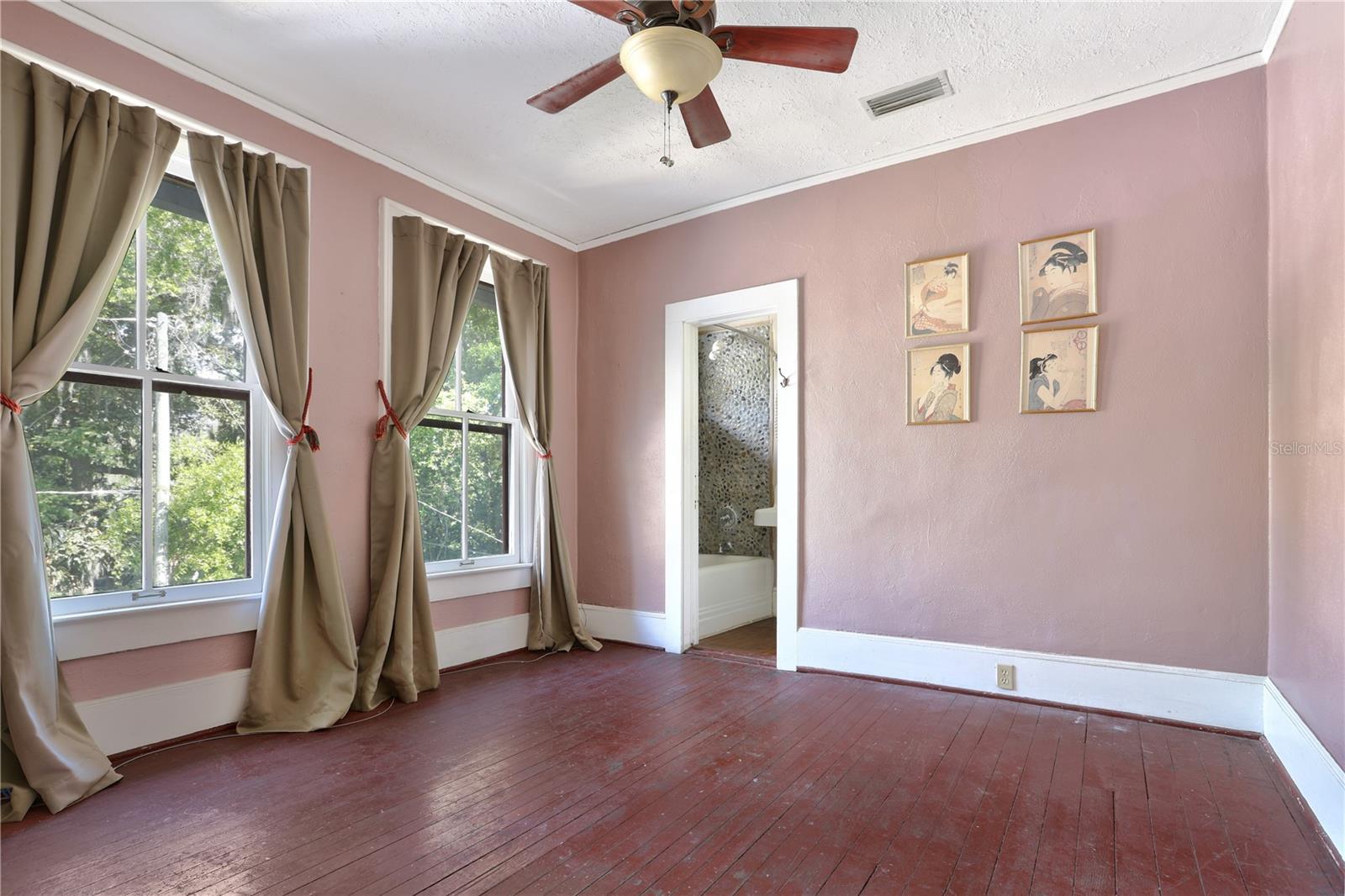417 NE 4TH AVENUE, GAINESVILLE, FL, 32601
