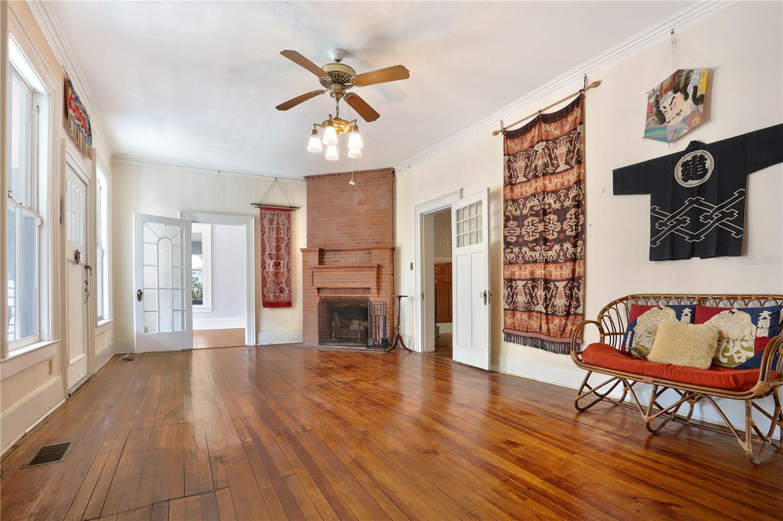 417 NE 4TH AVENUE, GAINESVILLE, FL, 32601