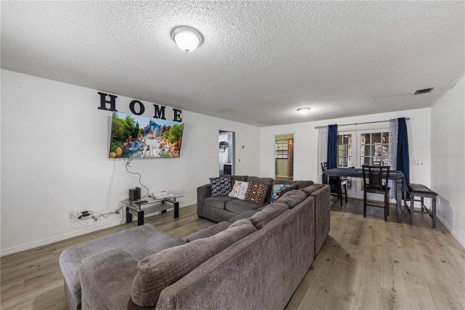 2081 N NORMANDY BLVD, DELTONA, FL, 32725
