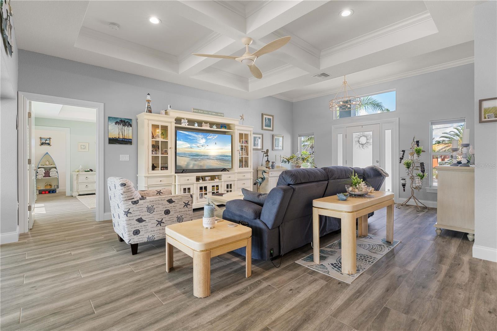 571 PORT BENDRES DR, PUNTA GORDA, FL, 33950