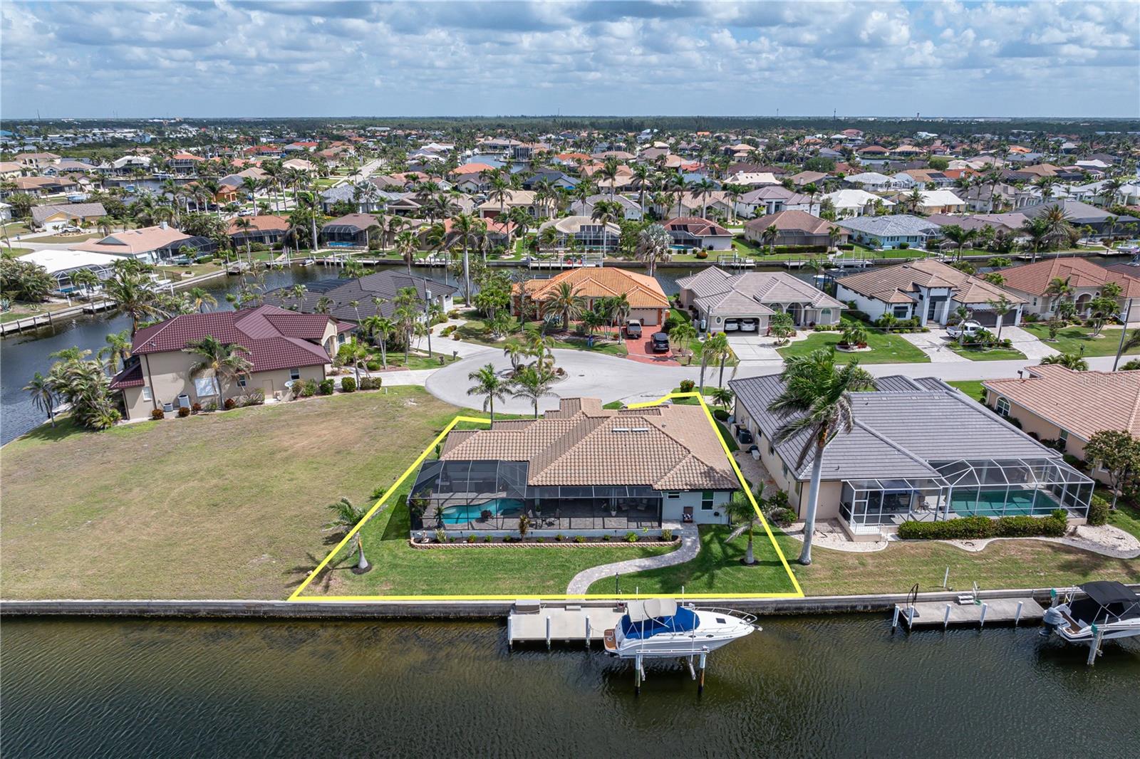 571 PORT BENDRES DR, PUNTA GORDA, FL, 33950