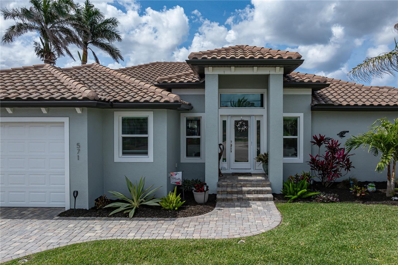 571 PORT BENDRES DR, PUNTA GORDA, FL, 33950