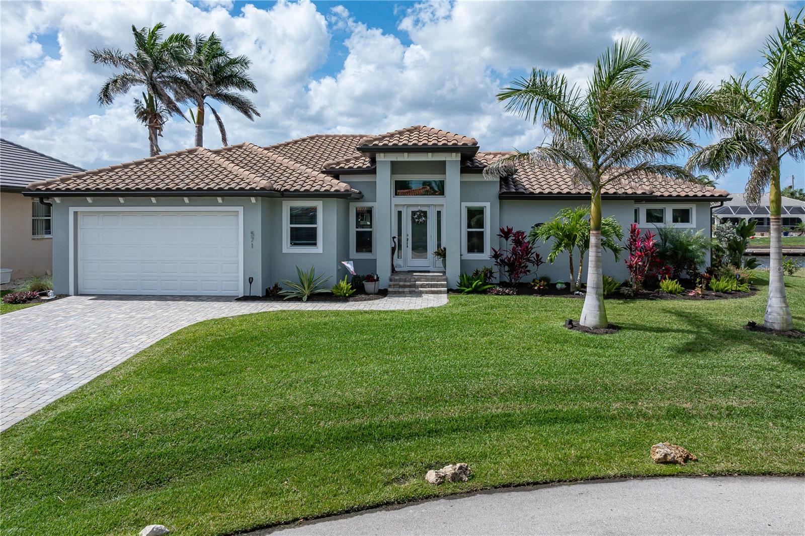 571 PORT BENDRES DR, PUNTA GORDA, FL, 33950