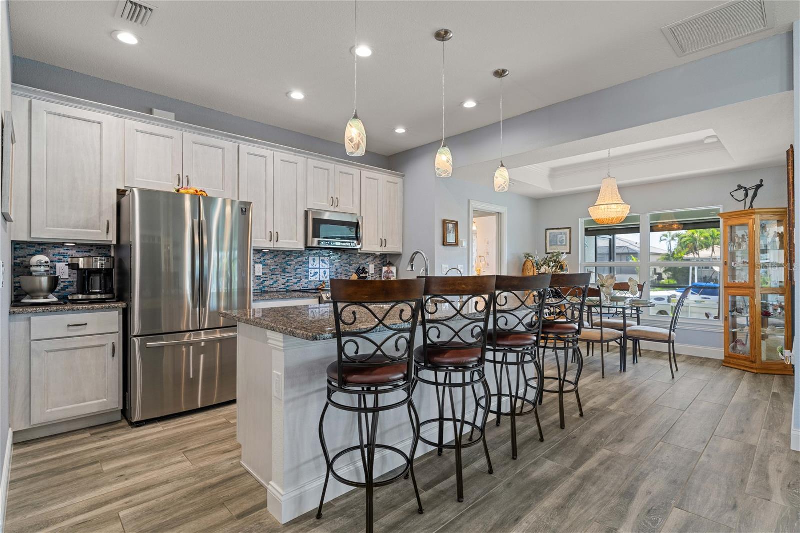 571 PORT BENDRES DR, PUNTA GORDA, FL, 33950