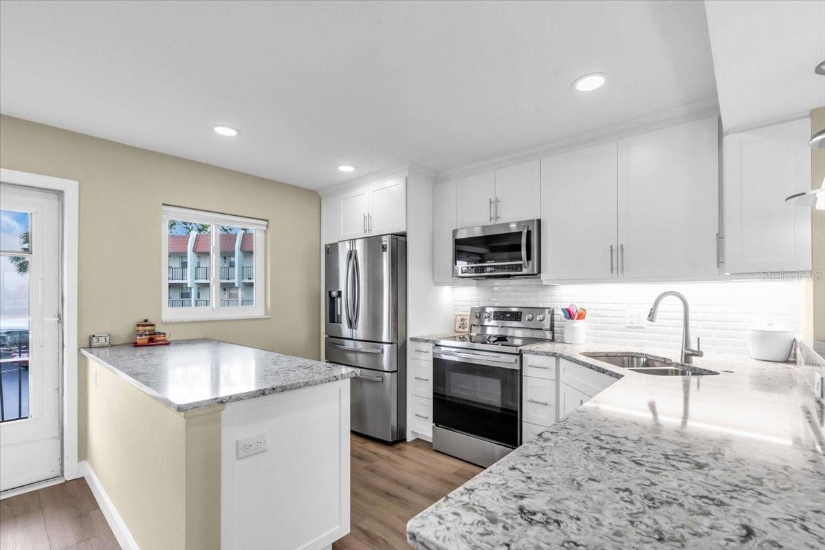 250 SANTA MARIA ST #216, VENICE, FL, 34285