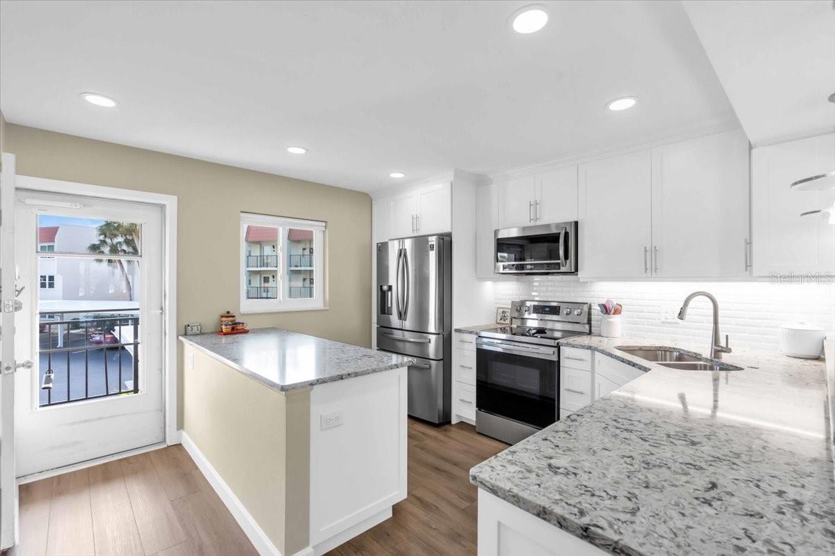 250 SANTA MARIA ST #216, VENICE, FL, 34285
