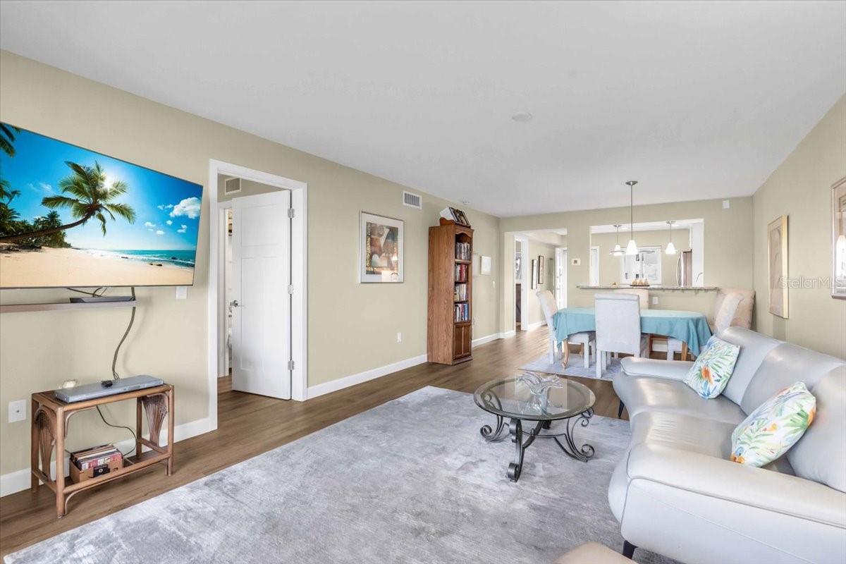 250 SANTA MARIA ST #216, VENICE, FL, 34285