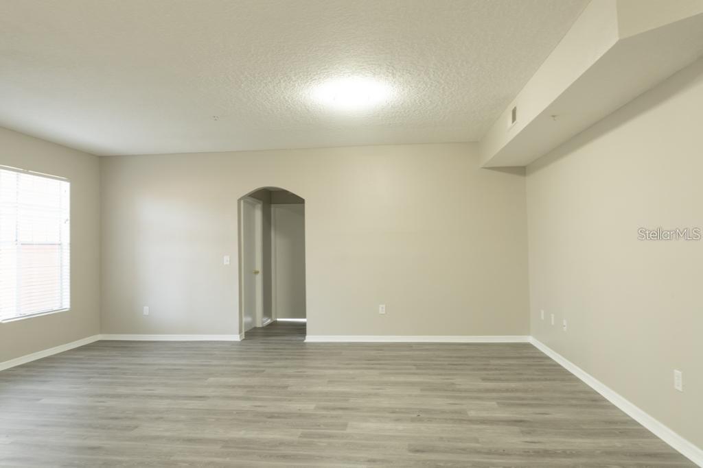 5560 METROWEST BLVD NW #106, ORLANDO, FL, 32811