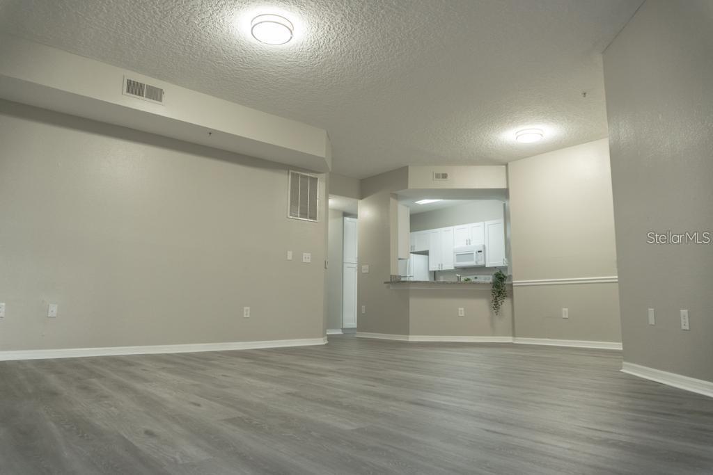 5560 METROWEST BLVD NW #106, ORLANDO, FL, 32811