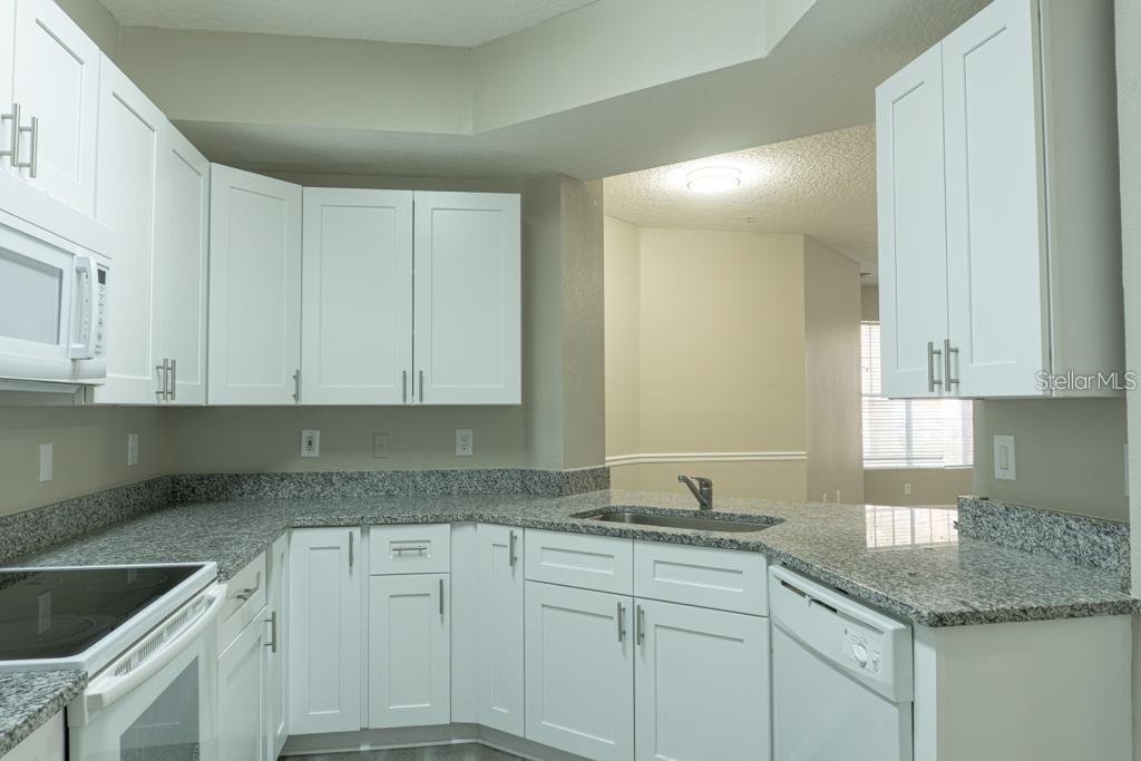 5560 METROWEST BLVD NW #106, ORLANDO, FL, 32811