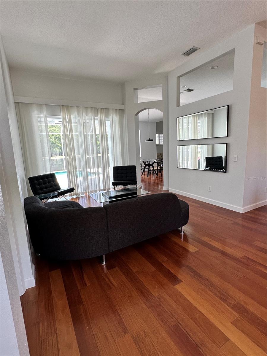 8517 BRAMWELL WAY, TAMPA, FL, 33647