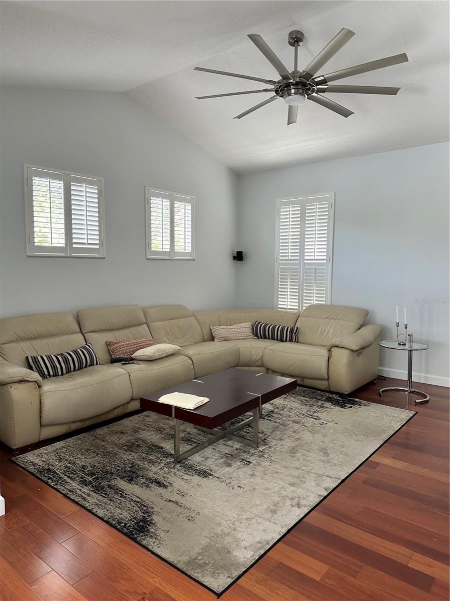 8517 BRAMWELL WAY, TAMPA, FL, 33647