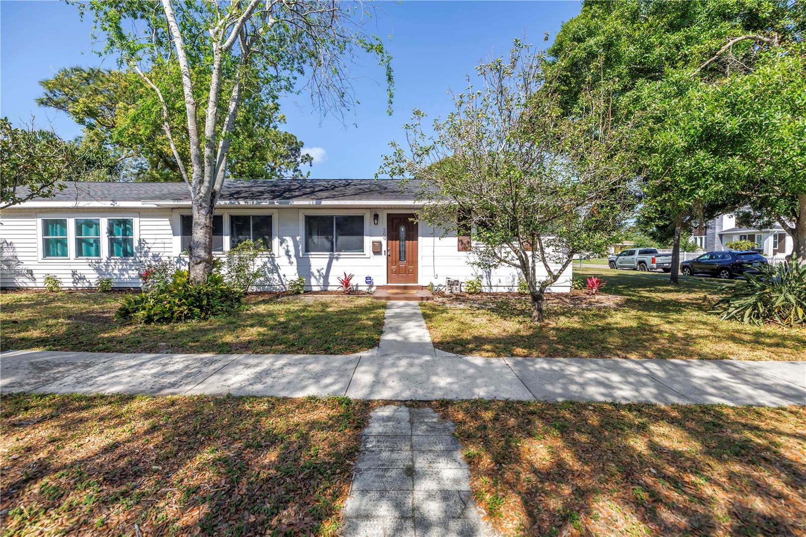 500 39TH AVE N, ST PETERSBURG, FL, 33703