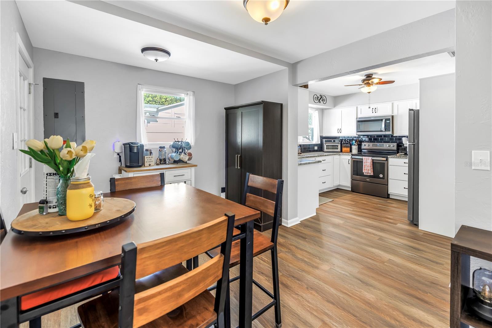 500 39TH AVE N, ST PETERSBURG, FL, 33703