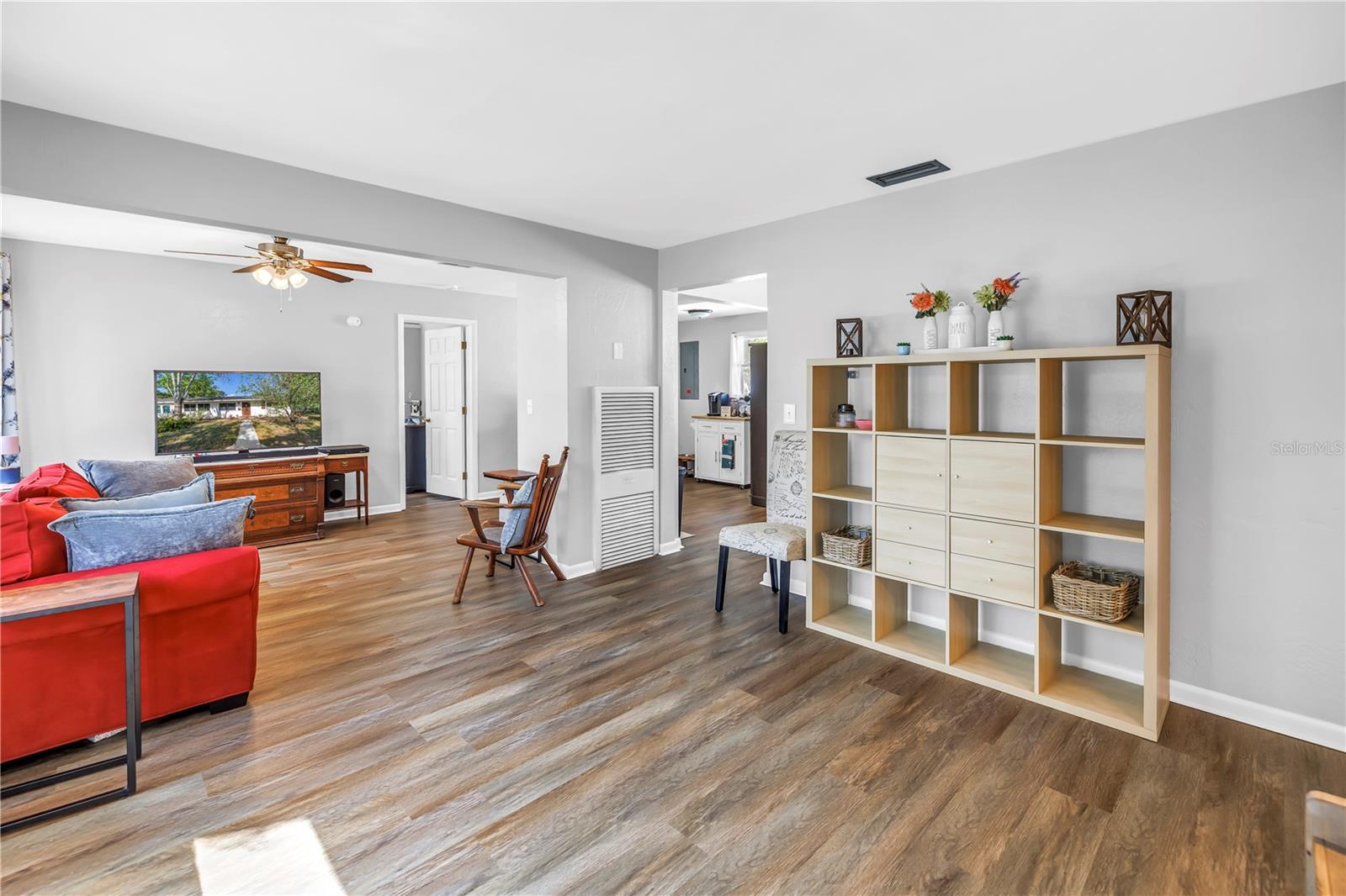 500 39TH AVE N, ST PETERSBURG, FL, 33703