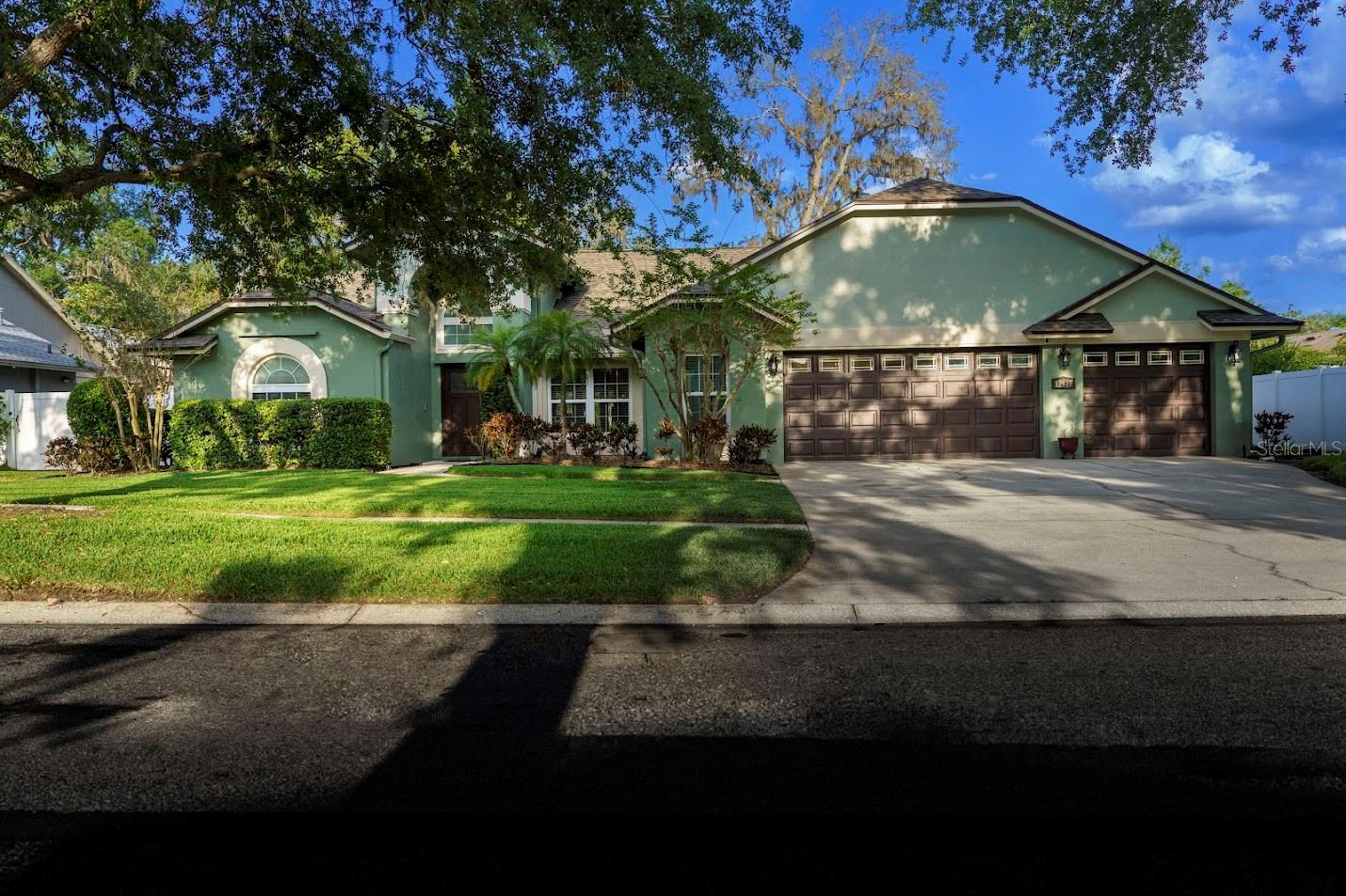 12817 WALLINGFORD DR, TAMPA, FL, 33624