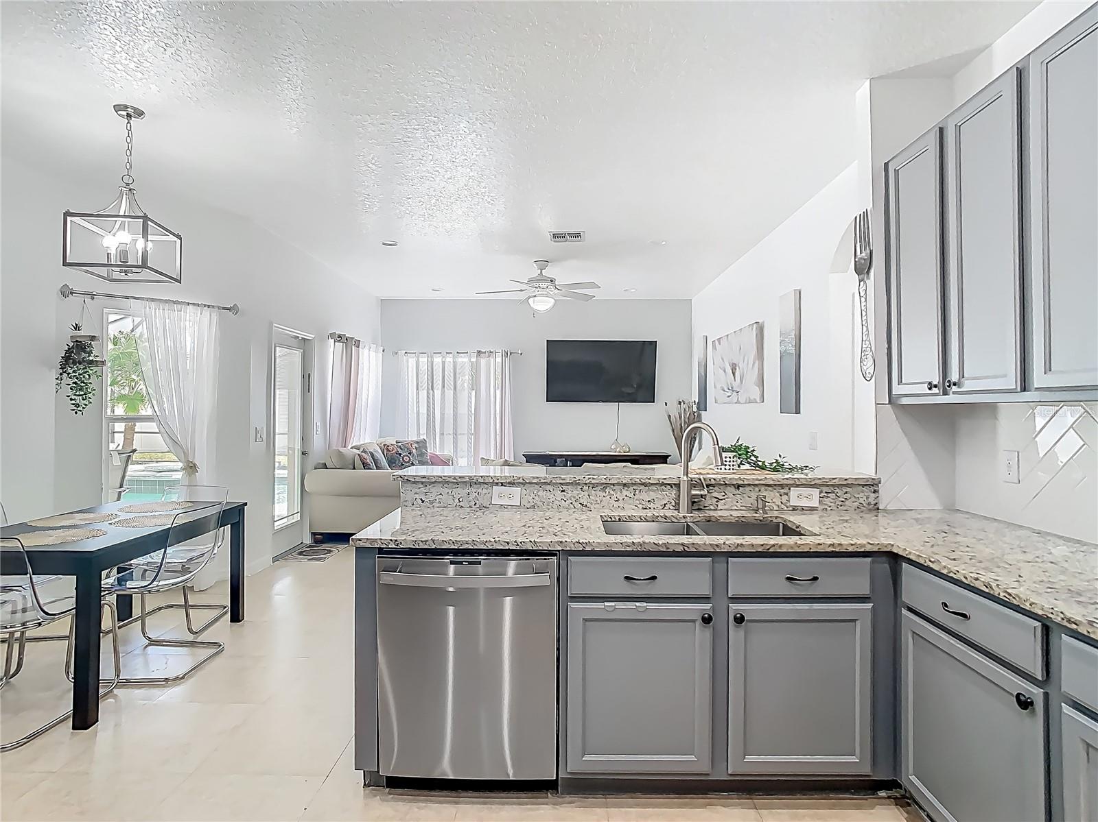 610 CAREY WAY, ORLANDO, FL, 32825