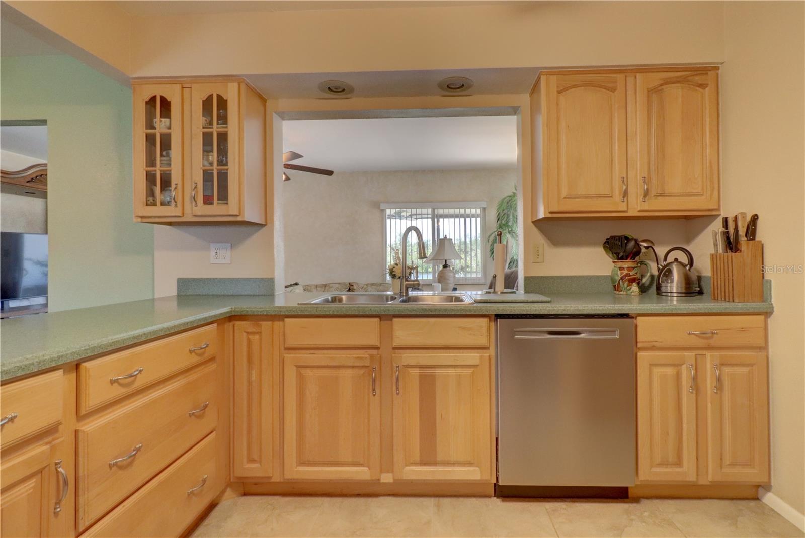 18106 PETOSKEY CIR, PORT CHARLOTTE, FL, 33948
