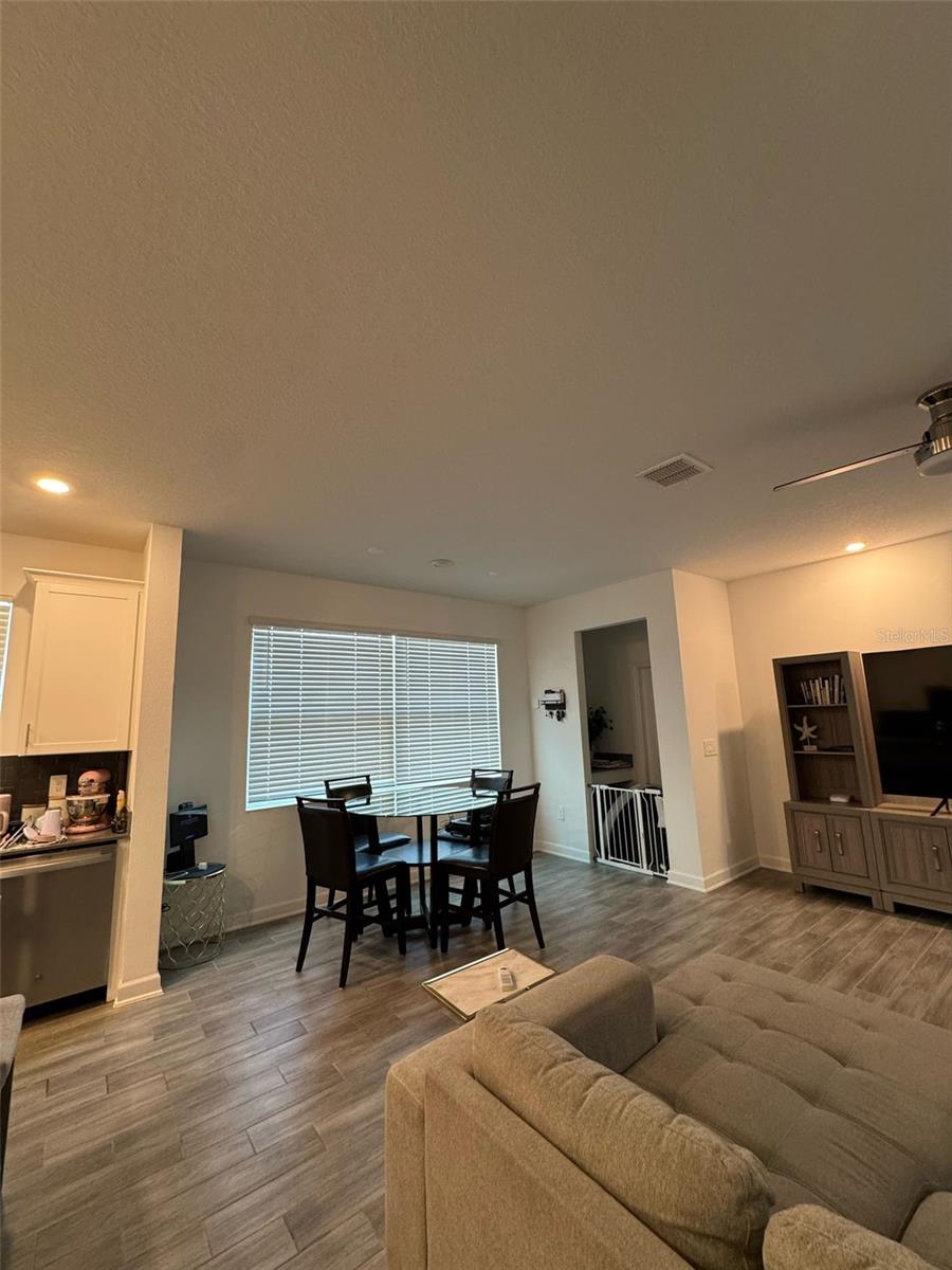 11312 LISTENING DR, ORLANDO, FL, 32832