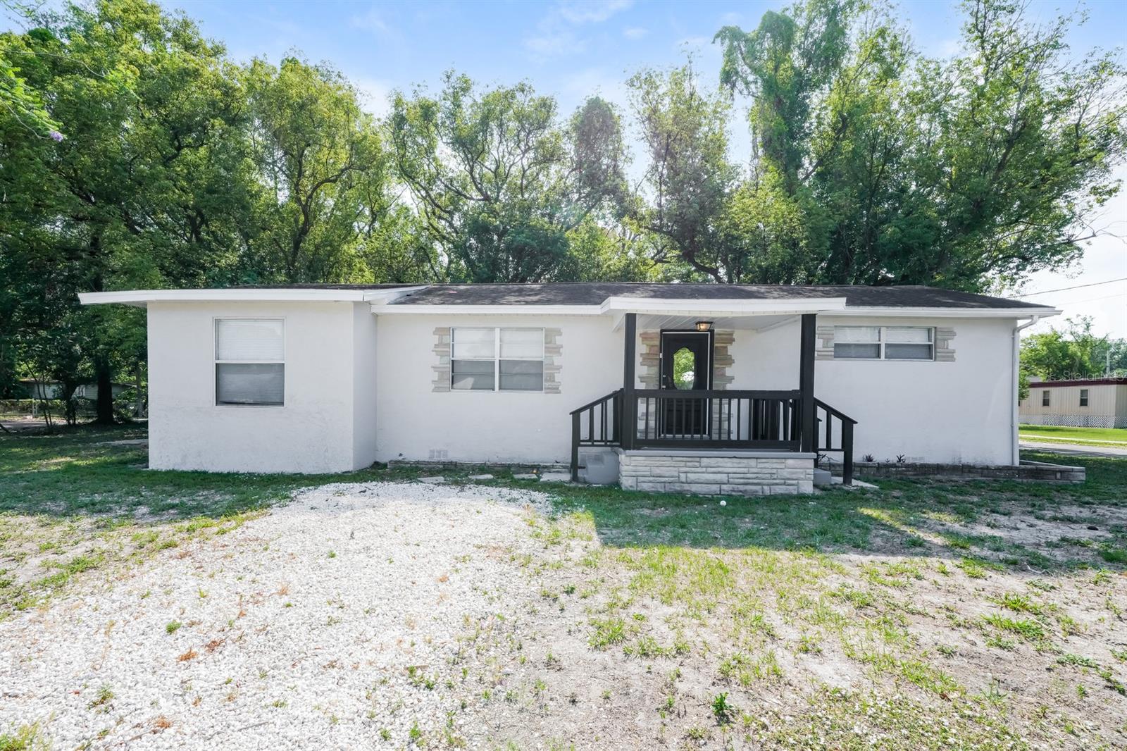 1602 E NEW ORLEANS AVE, TAMPA, FL, 33610