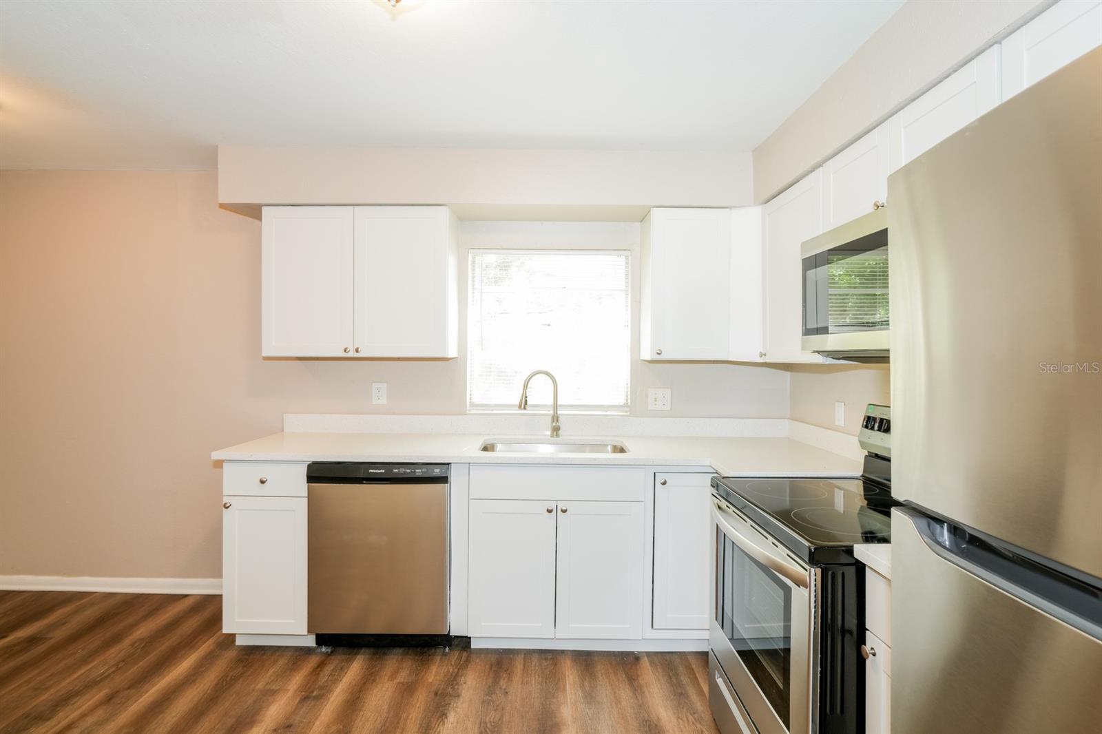 1602 E NEW ORLEANS AVE, TAMPA, FL, 33610