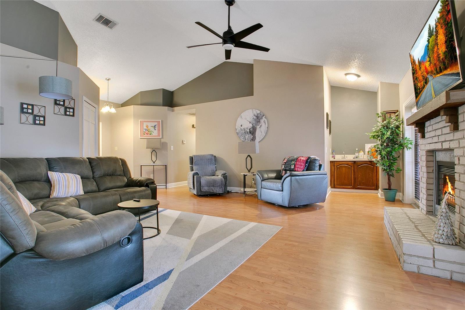 400 SHELBY CT, APOPKA, FL, 32712