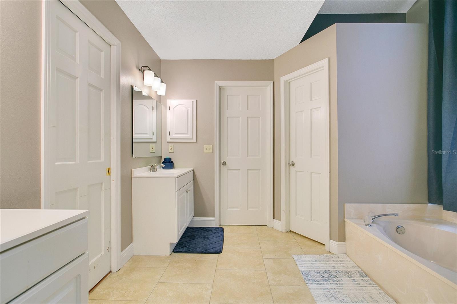 400 SHELBY CT, APOPKA, FL, 32712