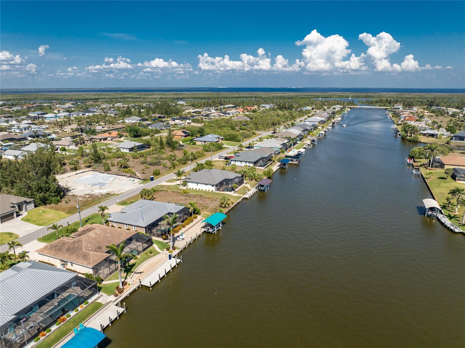 15762 AQUA CIR, PORT CHARLOTTE, FL, 33981