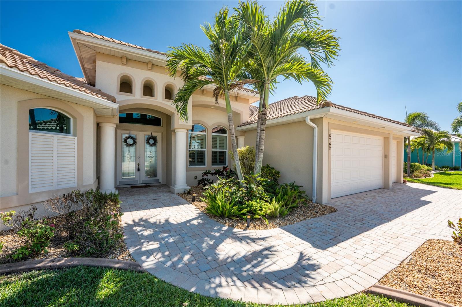 15762 AQUA CIR, PORT CHARLOTTE, FL, 33981