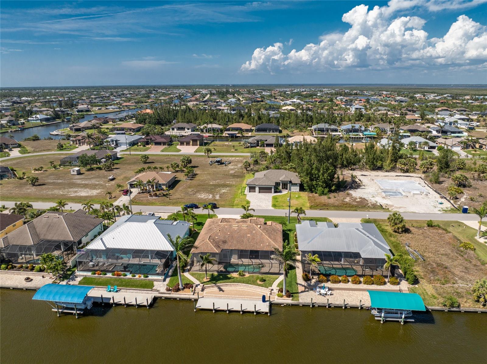 15762 AQUA CIR, PORT CHARLOTTE, FL, 33981