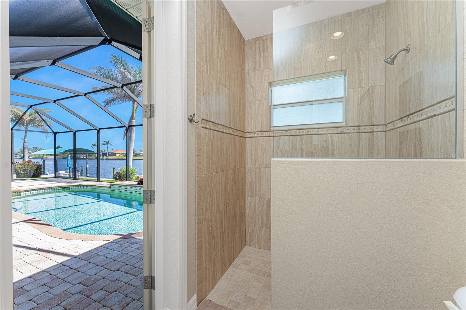 15762 AQUA CIR, PORT CHARLOTTE, FL, 33981
